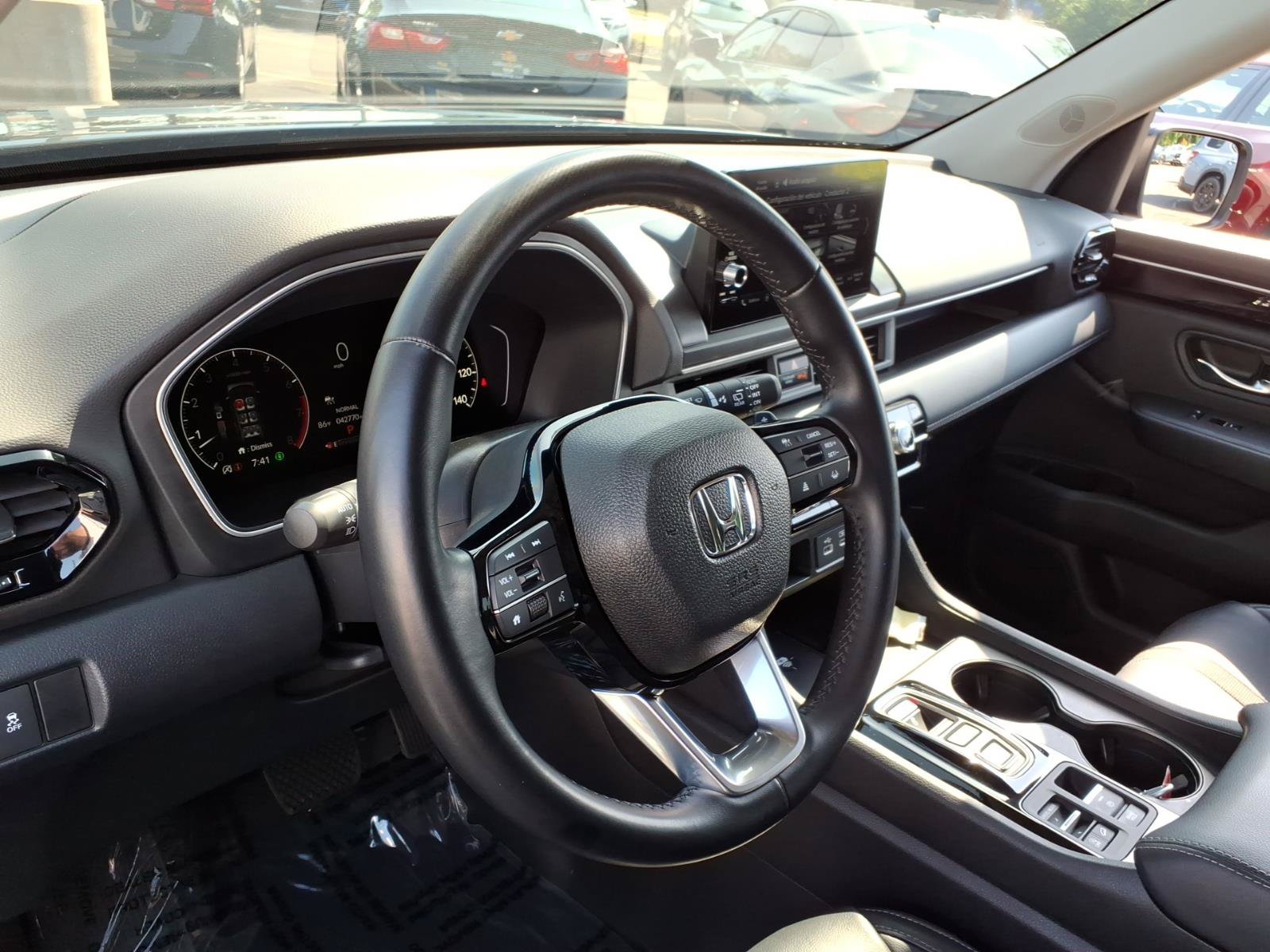 Used 2023 Honda Pilot EX-L image 18