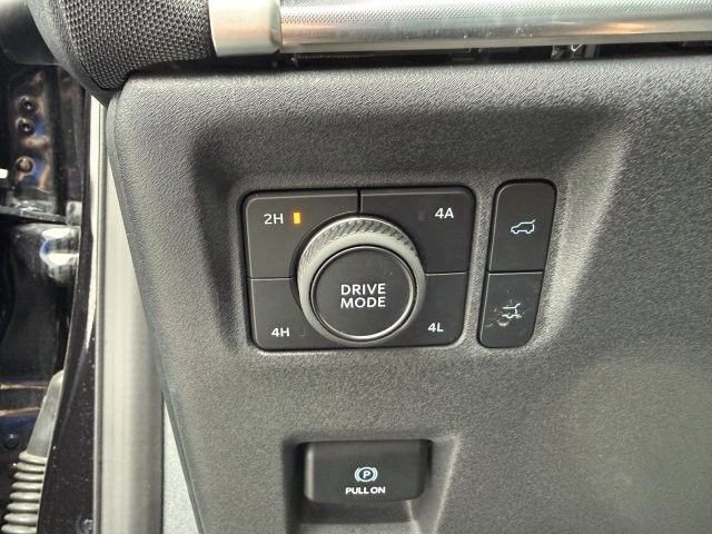 Used 2025 Ford Expedition Max Platinum image 14