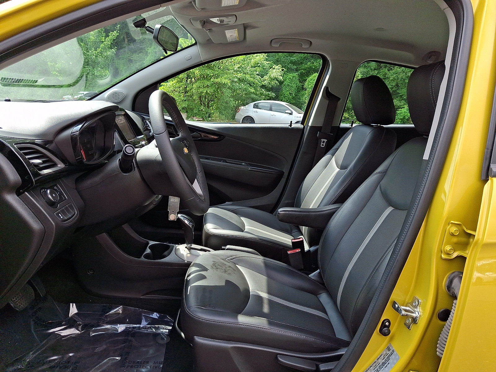 Used 2022 Chevrolet Spark ACTIV FWD image 16