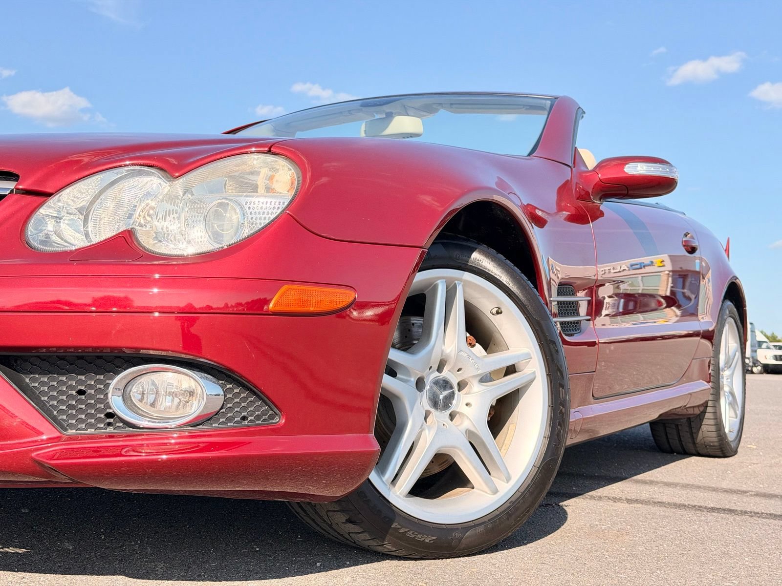 Used 2007 Mercedes-Benz SL 550 image 8