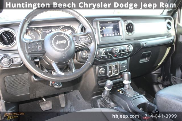 Used 2022 Jeep Gladiator Willys image 18