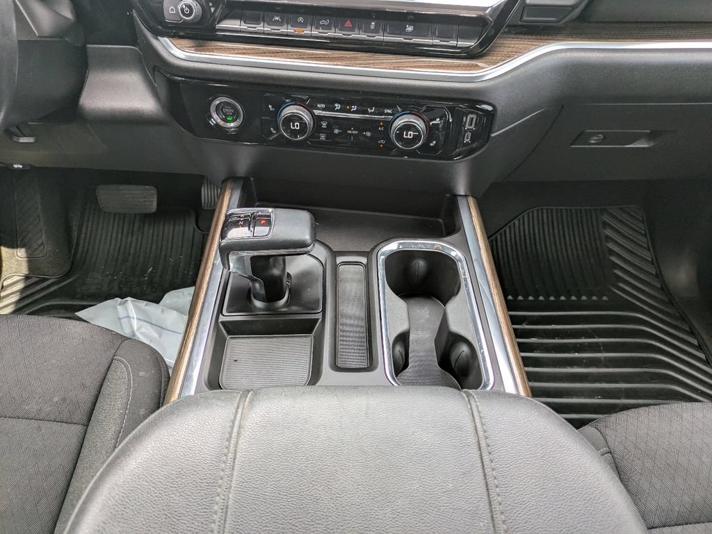 Used 2023 Chevrolet Silverado 1500 LT RWD image 19