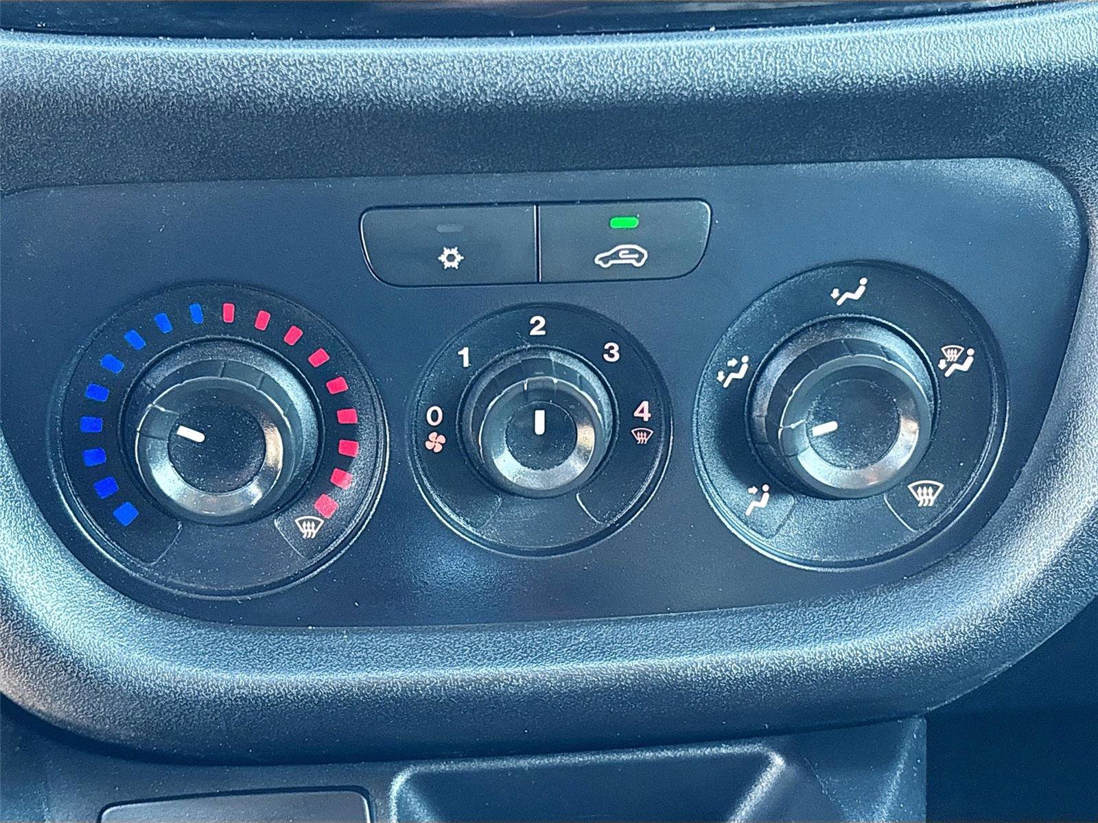 Used 2019 RAM ProMaster City Tradesman FWD image 15