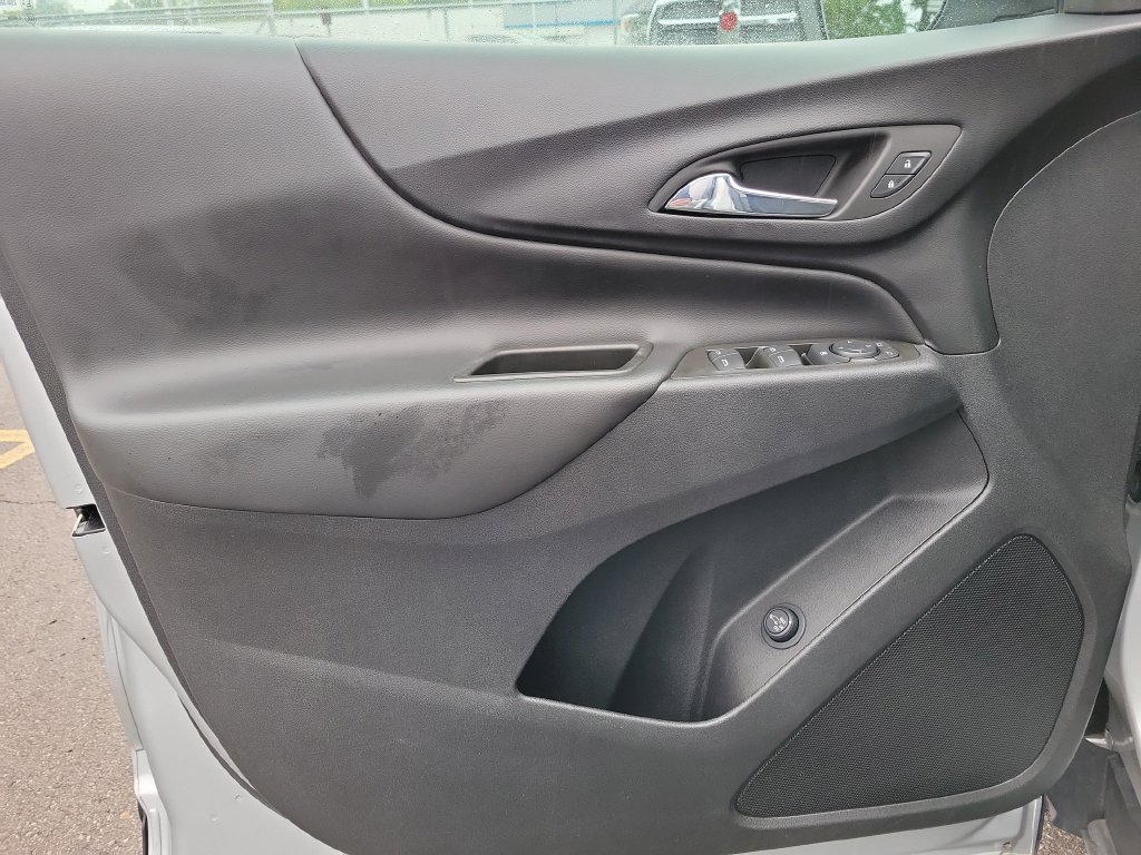 Used 2022 Chevrolet Equinox LT FWD image 26