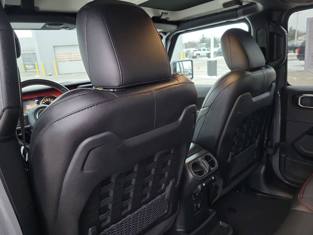 Used 2023 Jeep Wrangler Unlimited Rubicon image 33
