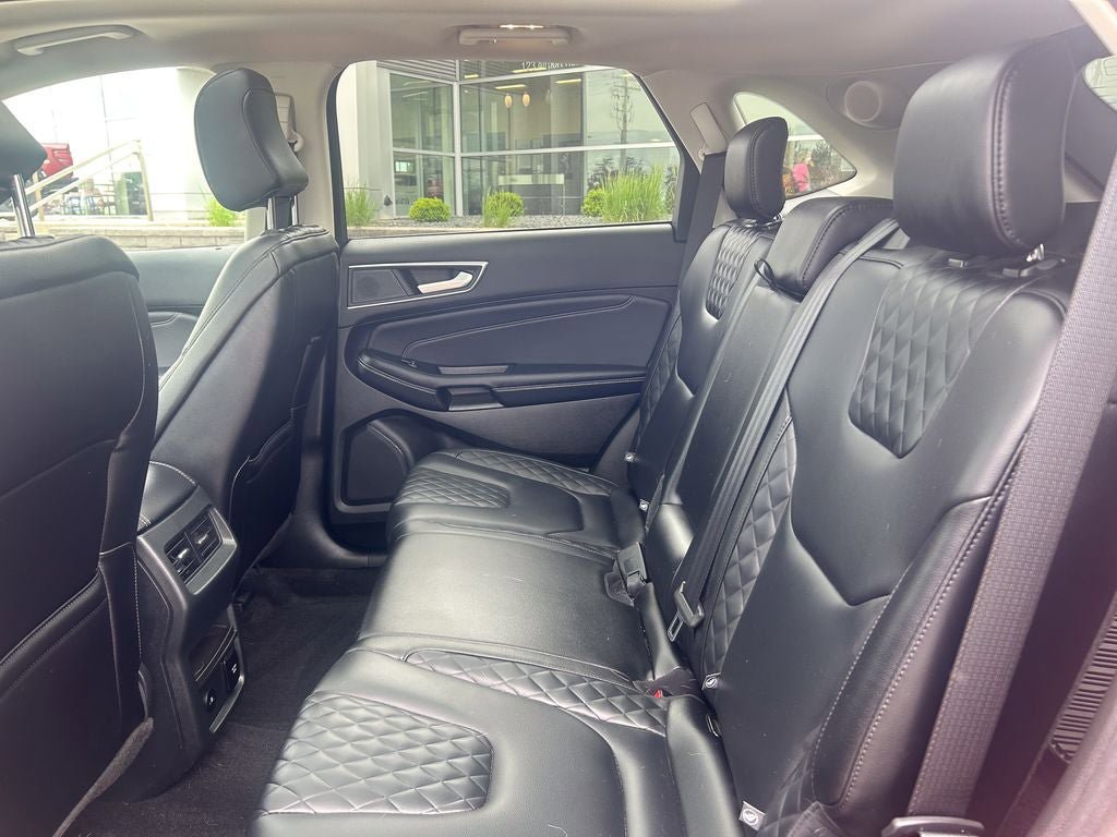 Used 2024 Ford Edge Titanium AWD/4WD image 11