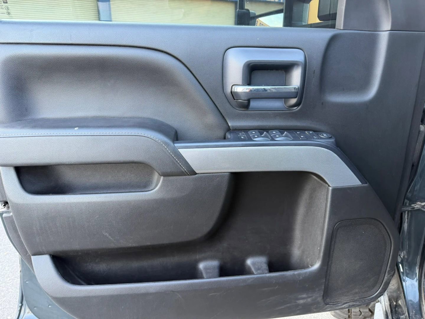 Used 2018 Chevrolet Silverado 3500 LT w/ LT Convenience Package AWD/4WD image 8