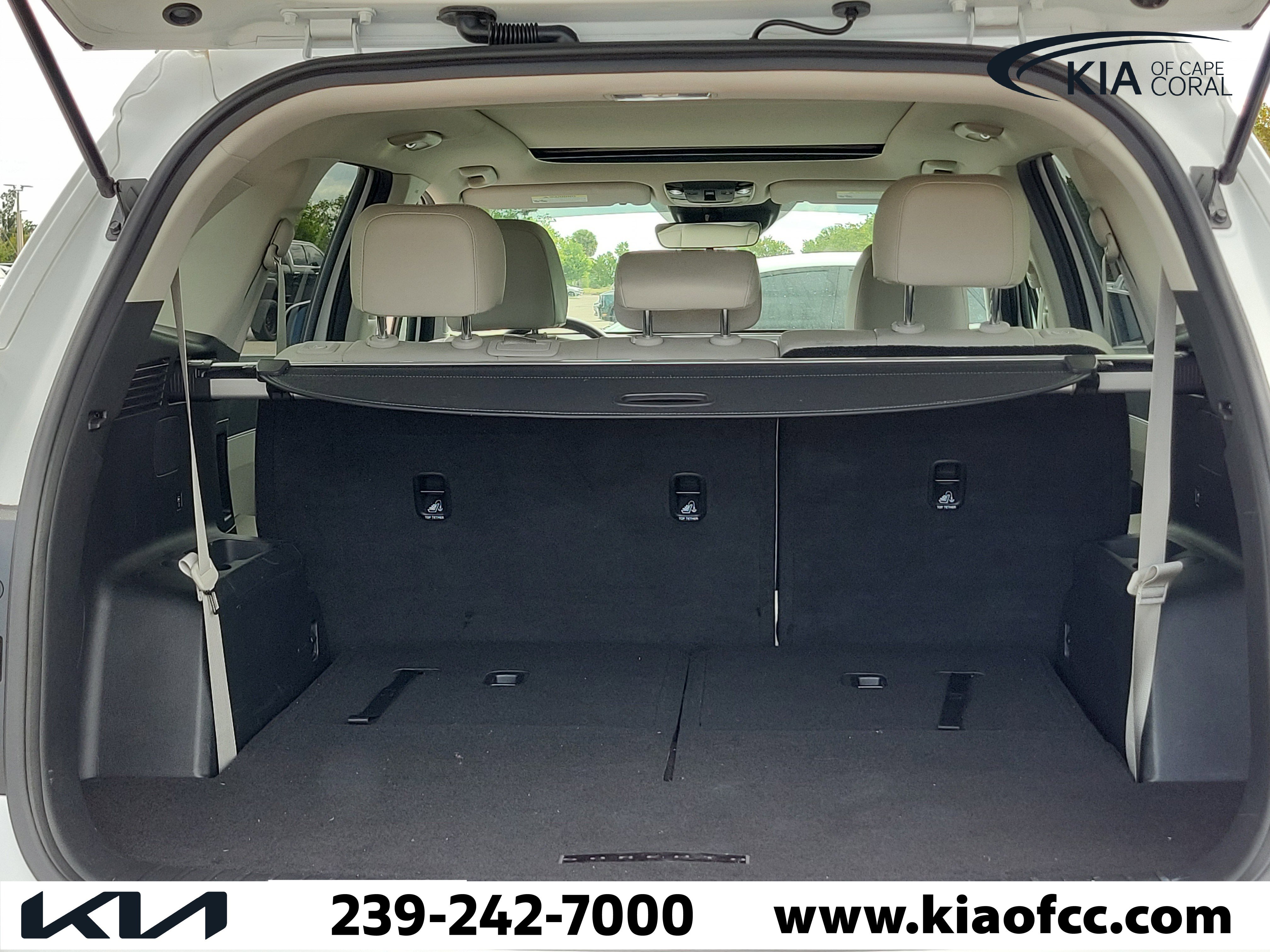 Used 2025 Kia Sorento S w/ Panoramic Sunroof Package FWD image 11