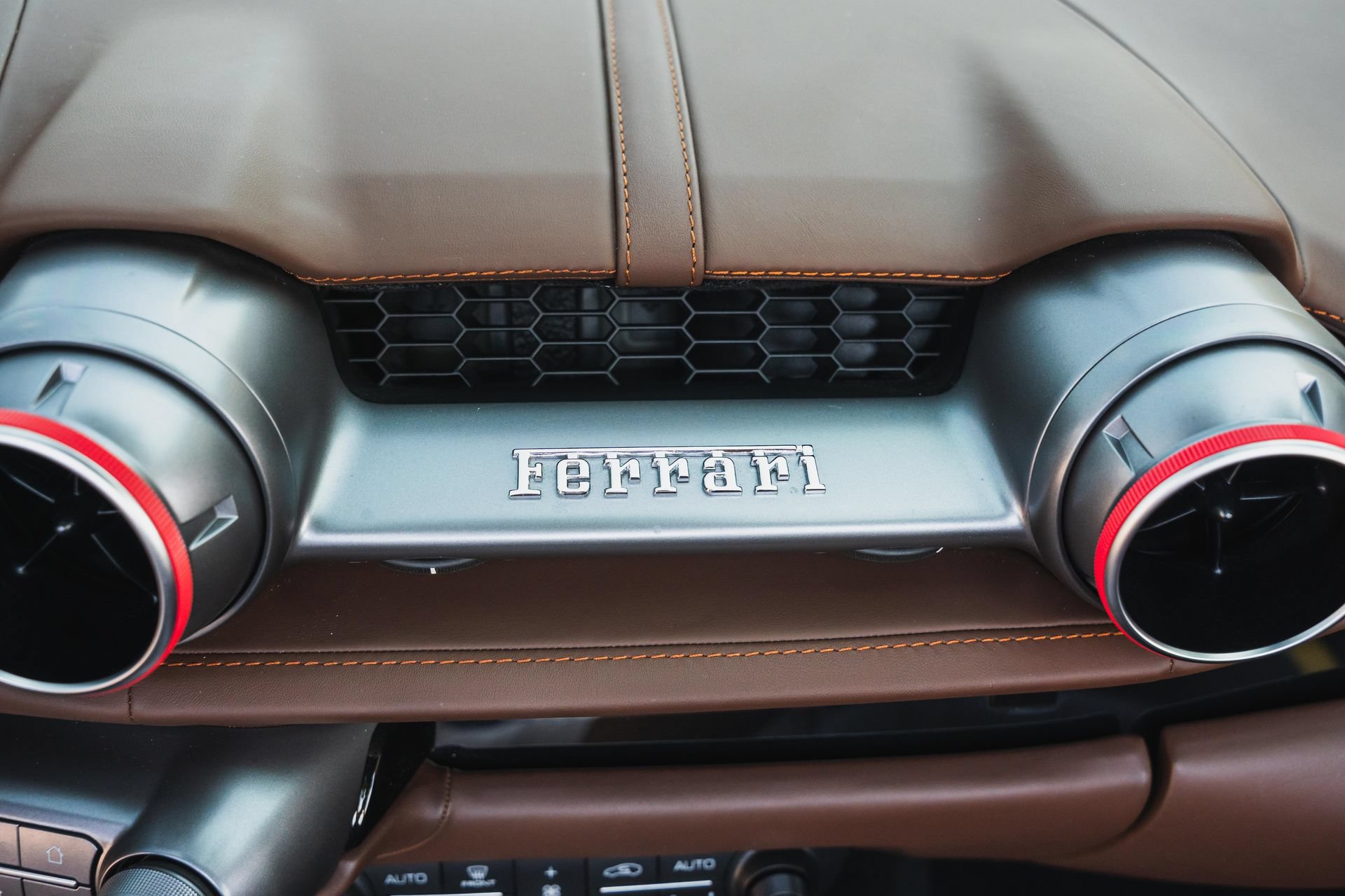 Used 2021 Ferrari 812 GTS RWD image 63
