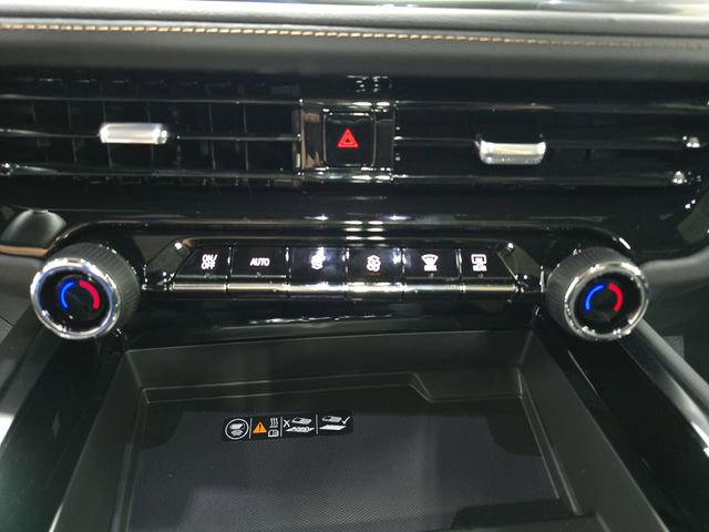 New 2026 Chevrolet Suburban High Country AWD/4WD image 23