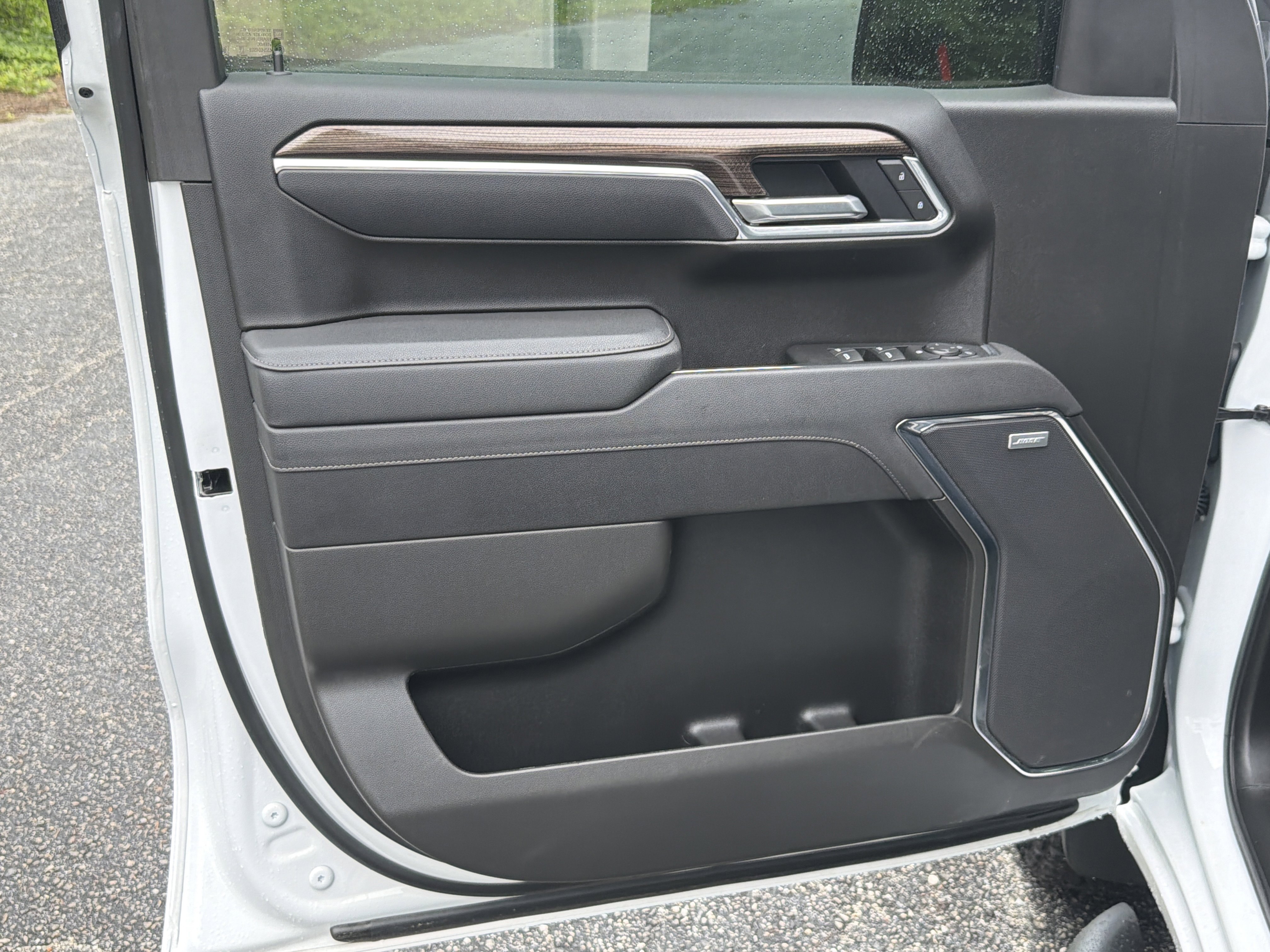 Used 2025 Chevrolet Silverado 1500 LT Trail Boss w/ LT Trail Boss Premium Package AWD/4WD image 20