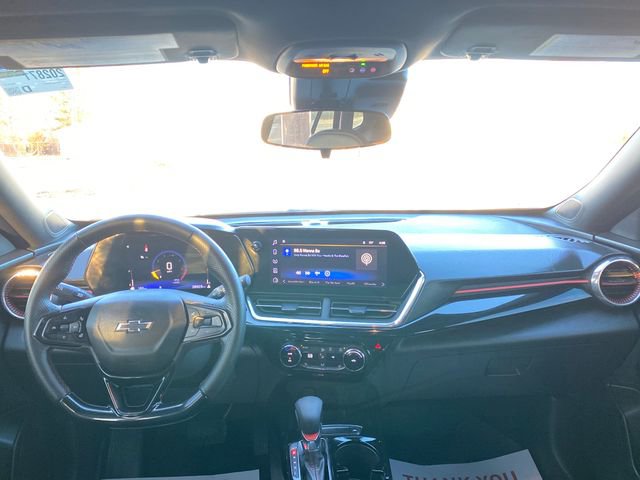 Used 2024 Chevrolet Trax RS w/ Driver Confidence Package image 21