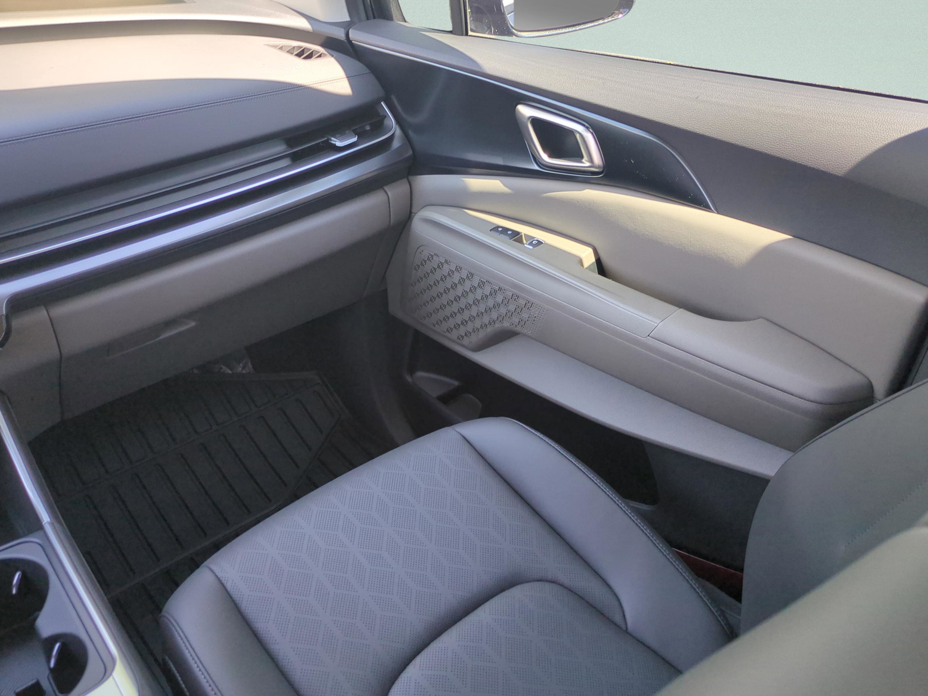 New 2026 Kia Carnival image 26