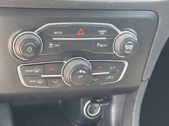 Used 2022 Dodge Charger SXT w/ Blacktop Package RWD image 22