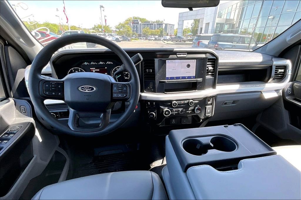 New 2026 Ford F350 XL image 5