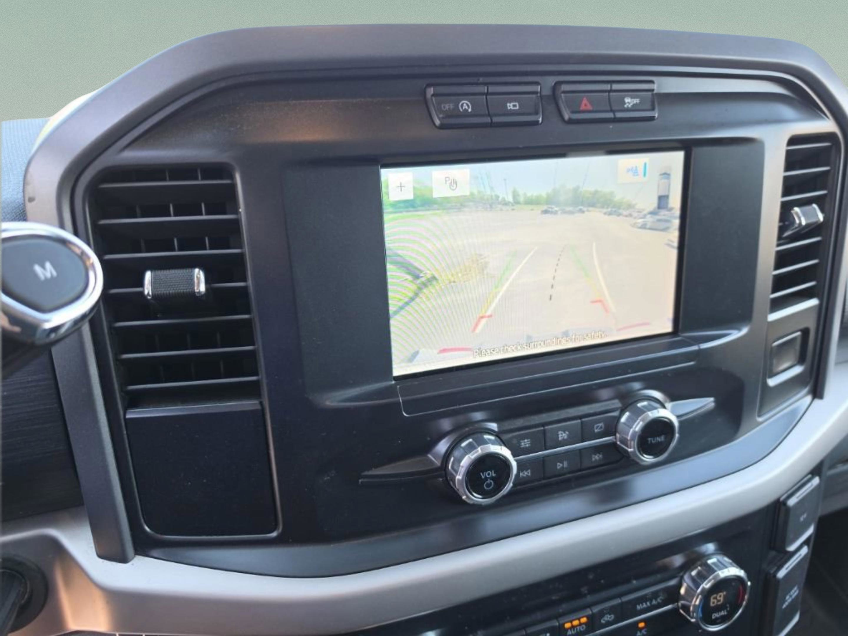 Used 2021 Ford F150 XLT w/ Equipment Group 301A Mid RWD image 18