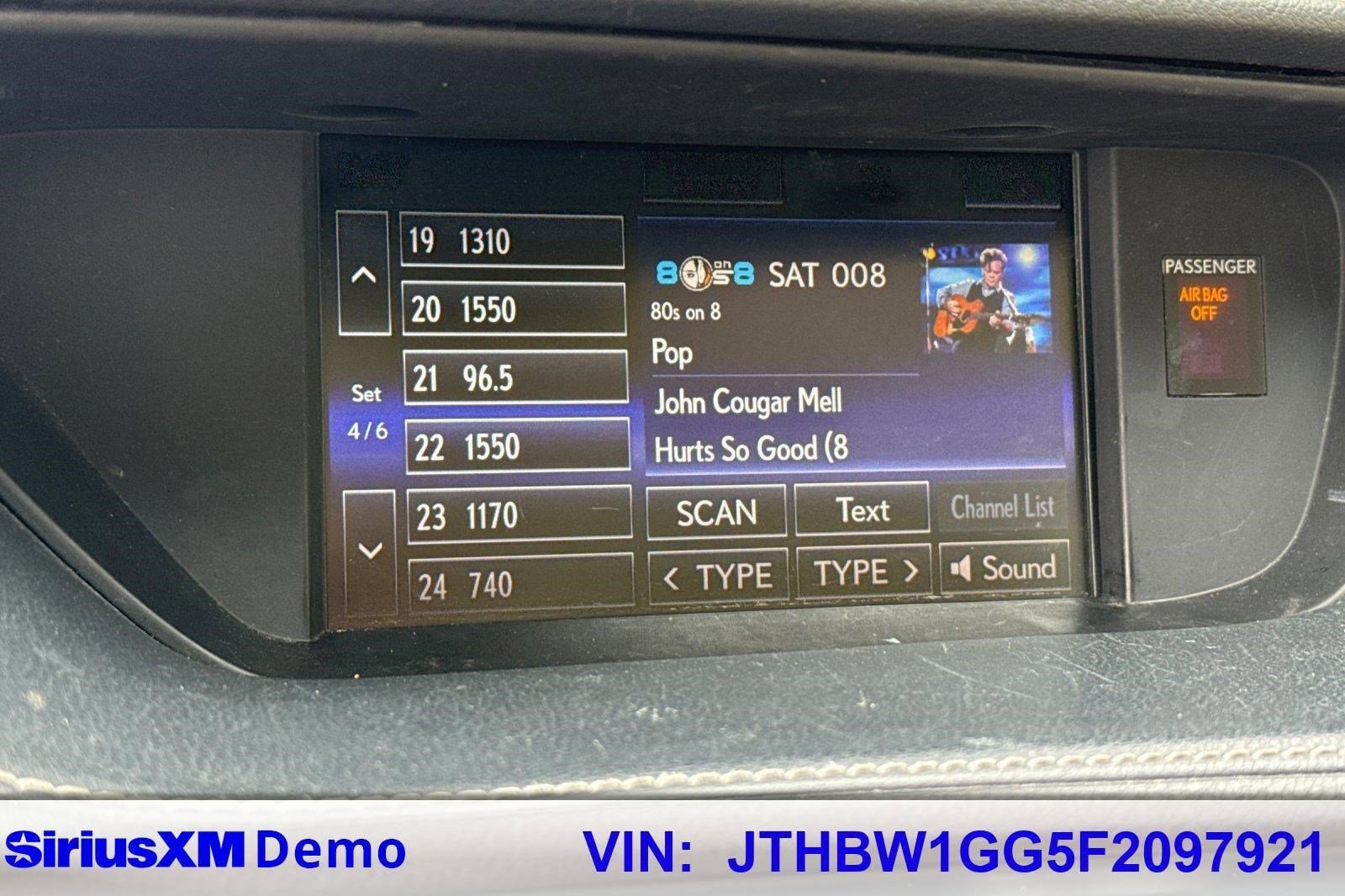 Used 2015 Lexus ES 300h w/ Navigation System Package FWD image 35