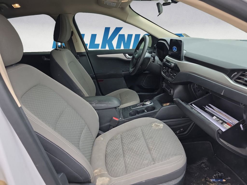 Used 2020 Ford Escape SE FWD image 15