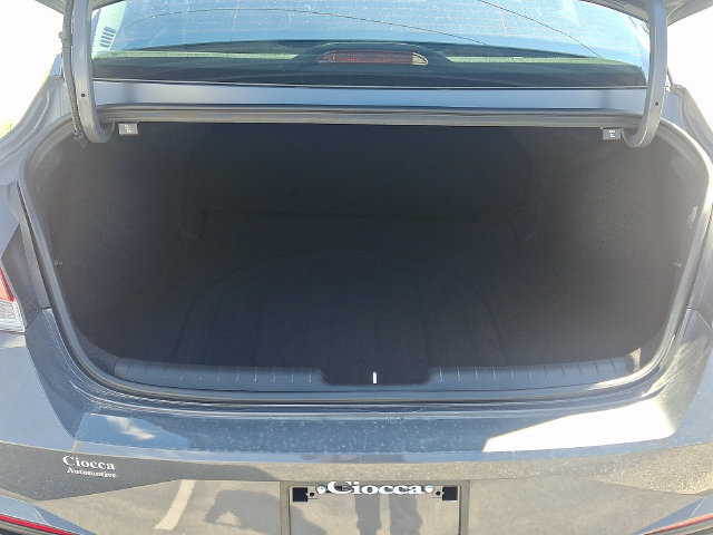Used 2023 Hyundai Elantra SEL w/ Cargo Package FWD image 27