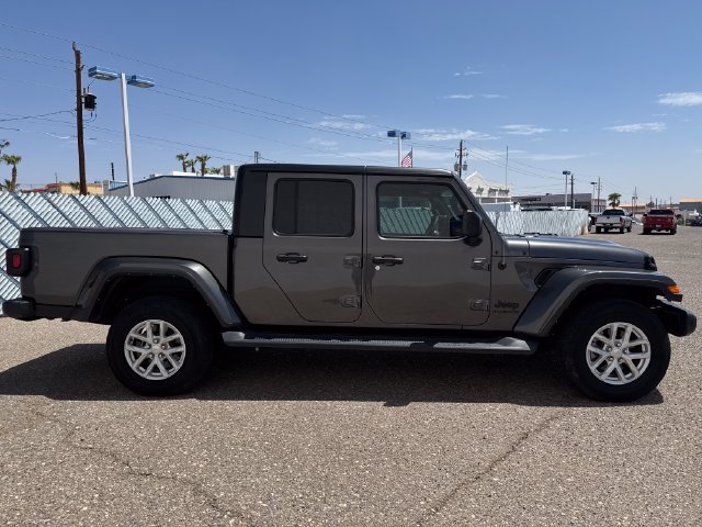 Used 2023 Jeep Gladiator Sport AWD/4WD image 6