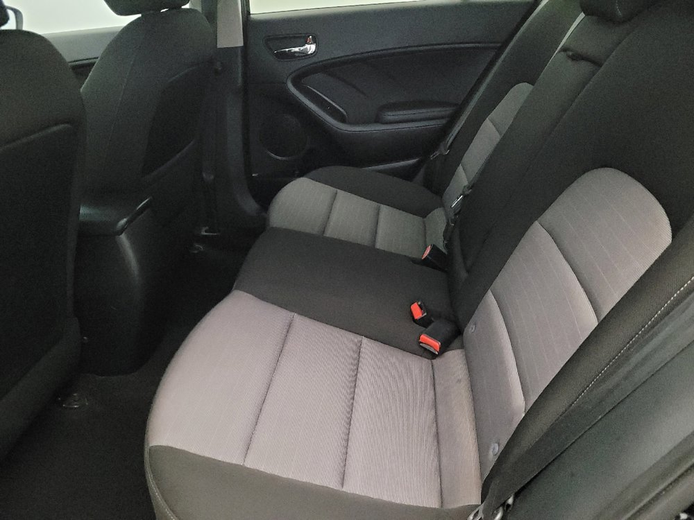 Used 2016 Kia Forte LX image 18