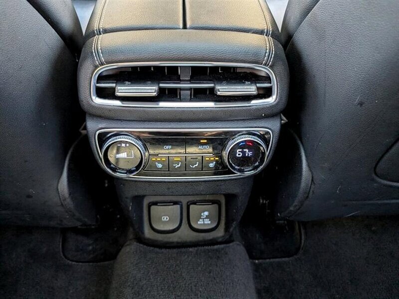 Used 2022 Genesis GV80 2.5T w/ Prestige Package 04 image 25