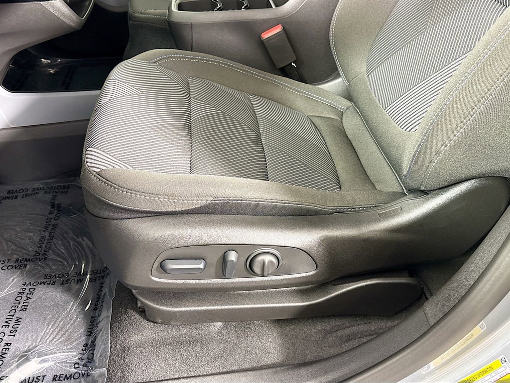 New 2027 Chevrolet Bolt LT w/ Comfort Package FWD image 18