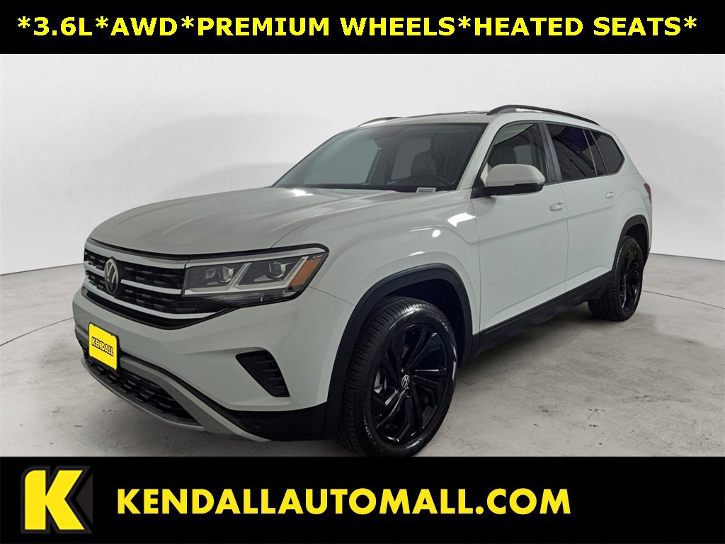 Used 2023 Volkswagen Atlas SE w/ Black Wheel Package