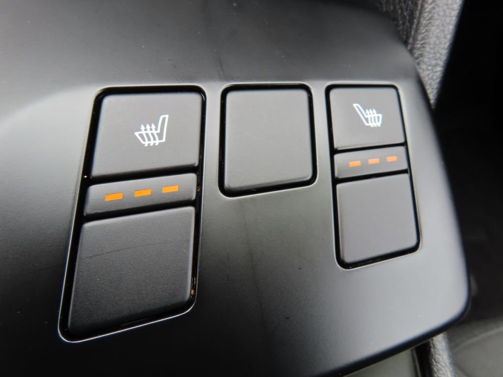 Certified 2025 Kia Sportage LX image 6