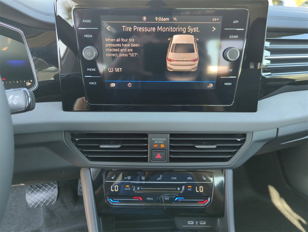 New 2026 Volkswagen Jetta SE image 30