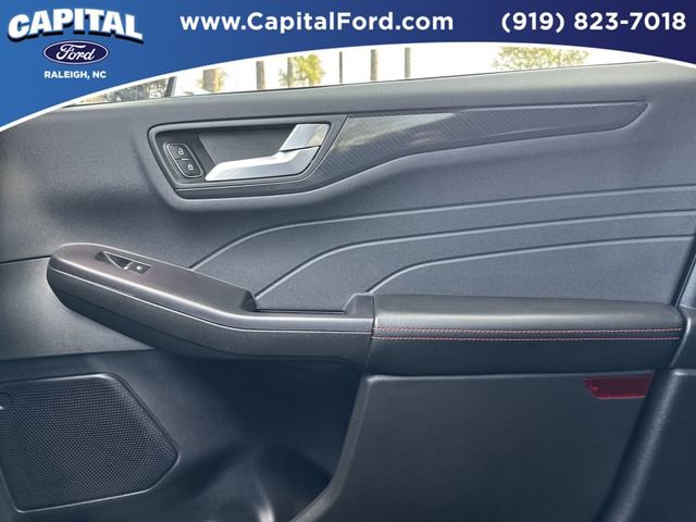 Certified 2024 Ford Escape ST-Line w/ Tech Pack #1 AWD/4WD image 28