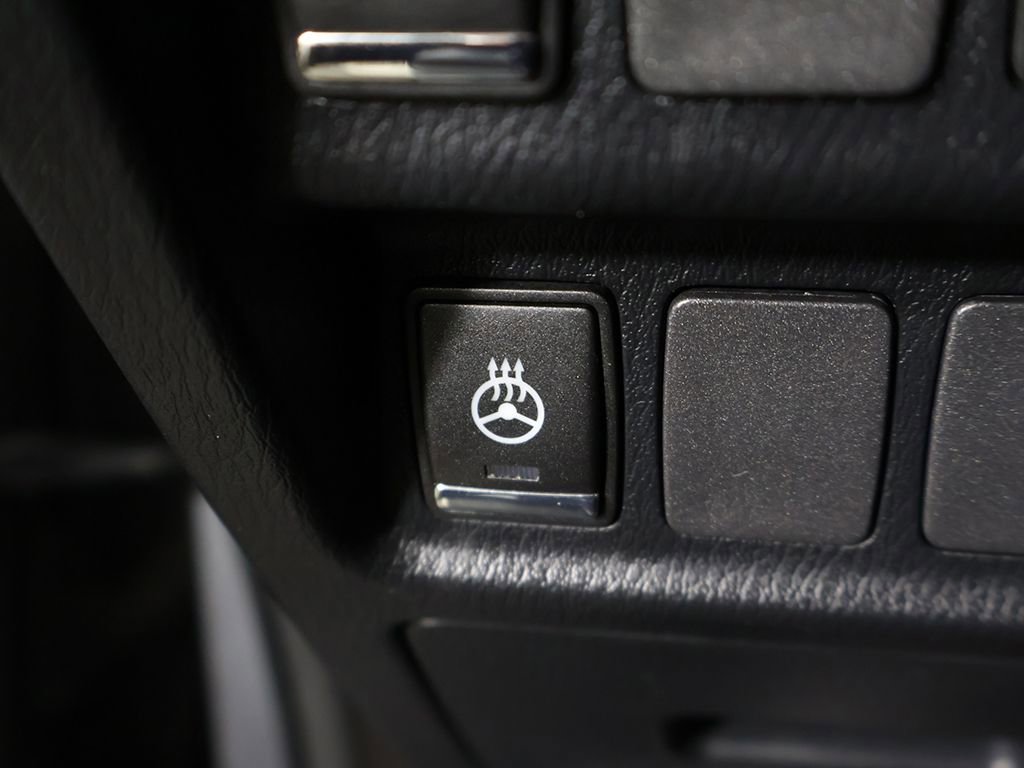 Used 2017 INFINITI QX60 AWD w/ Premium Plus Package image 34