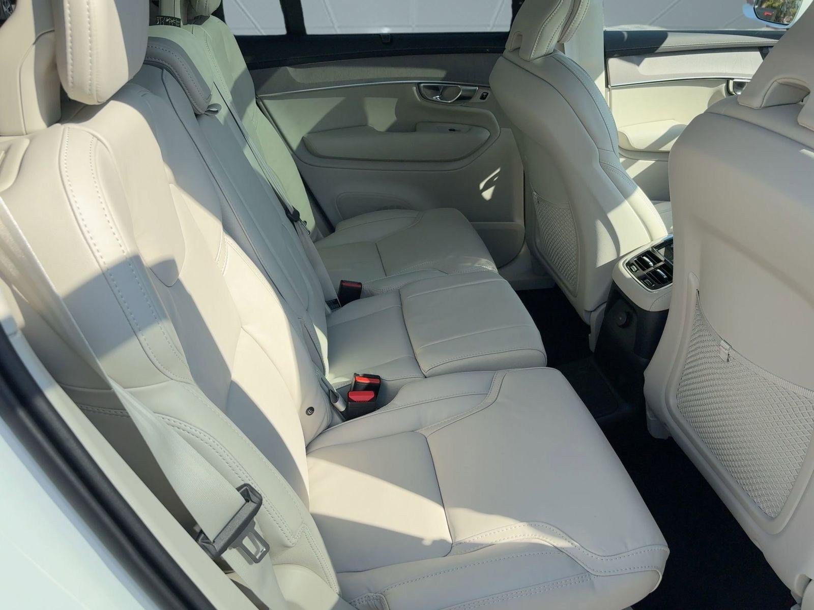 New 2026 Volvo XC90 T8 Ultra w/ Protection Package Premier AWD/4WD image 29