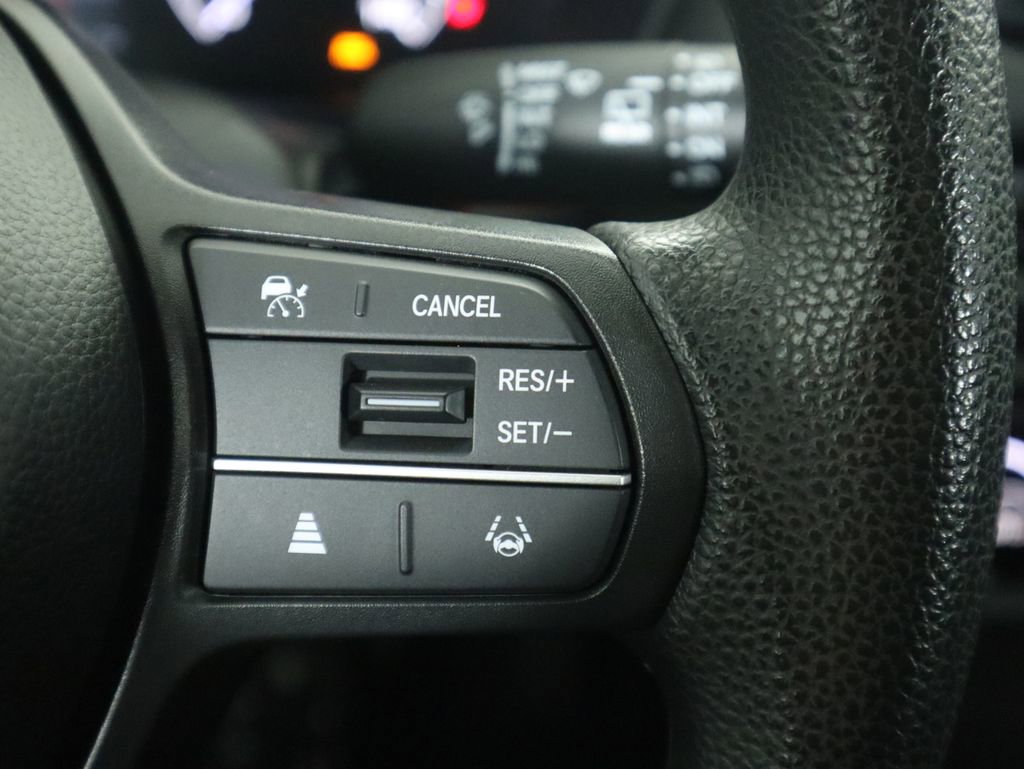 Used 2024 Honda HR-V LX image 12