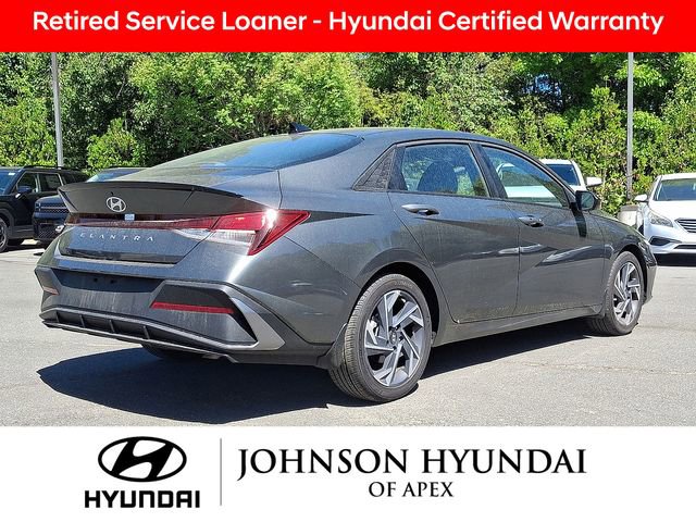 Certified 2025 Hyundai Elantra Sport image 25
