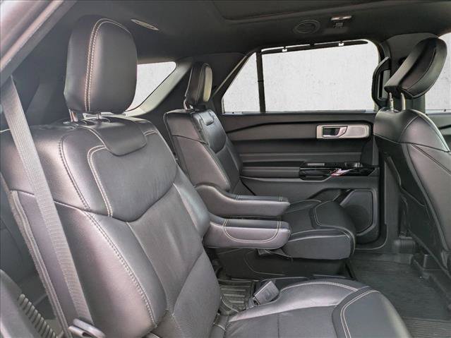 Used 2021 Ford Explorer ST w/ Equipment Group 401A AWD/4WD image 16