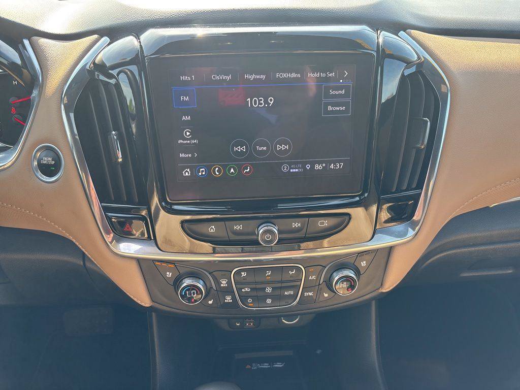 Used 2023 Chevrolet Traverse Premier AWD/4WD image 13