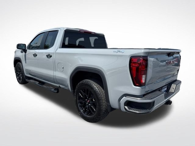 Used 2024 GMC Sierra 1500 Pro w/ Graphite Edition AWD/4WD image 3