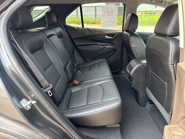 Used 2018 Chevrolet Equinox Premier AWD/4WD image 12