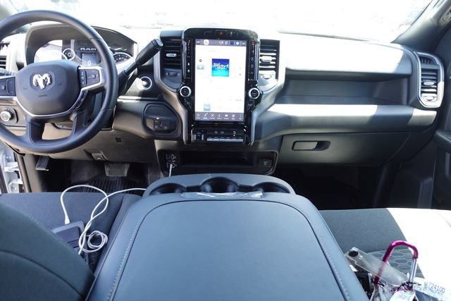 New 2025 RAM 5500 Tradesman AWD/4WD image 24