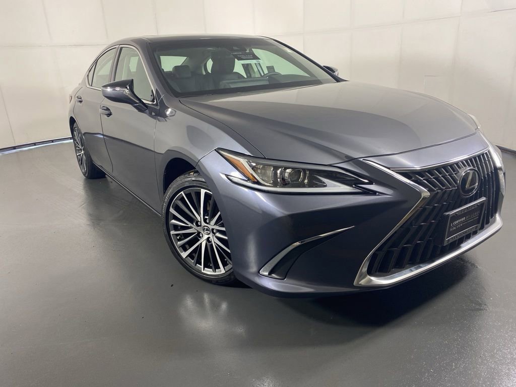 Certified 2023 Lexus ES 350 w/ Premium Package image 4