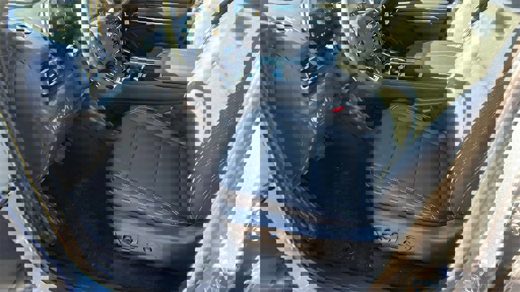 New 2026 Chevrolet Traverse LT w/ Driver Confidence Package image 13