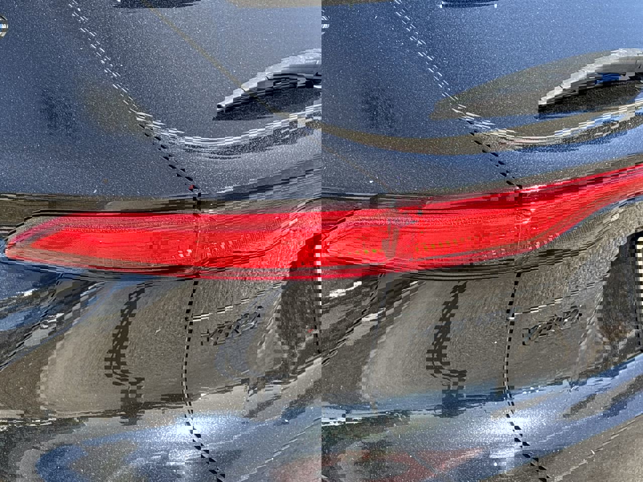 Used 2024 Toyota Venza Nightshade image 7