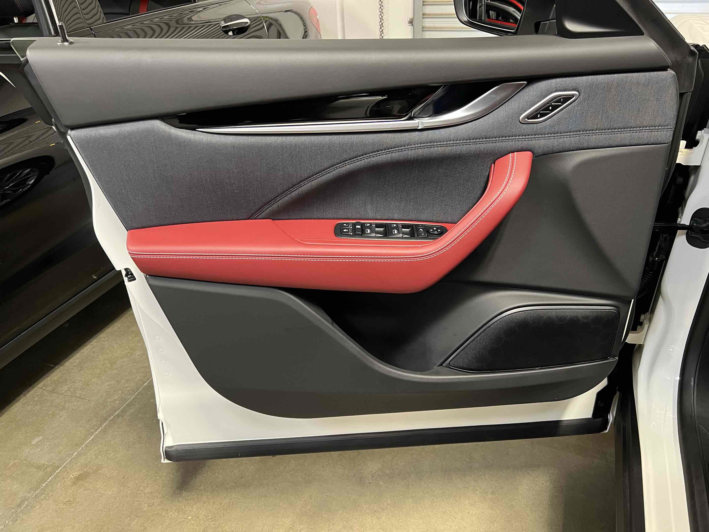 Used 2022 Maserati Levante GT image 87