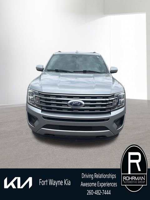Used 2020 Ford Expedition XLT w/ Equipment Group 201A AWD/4WD image 9