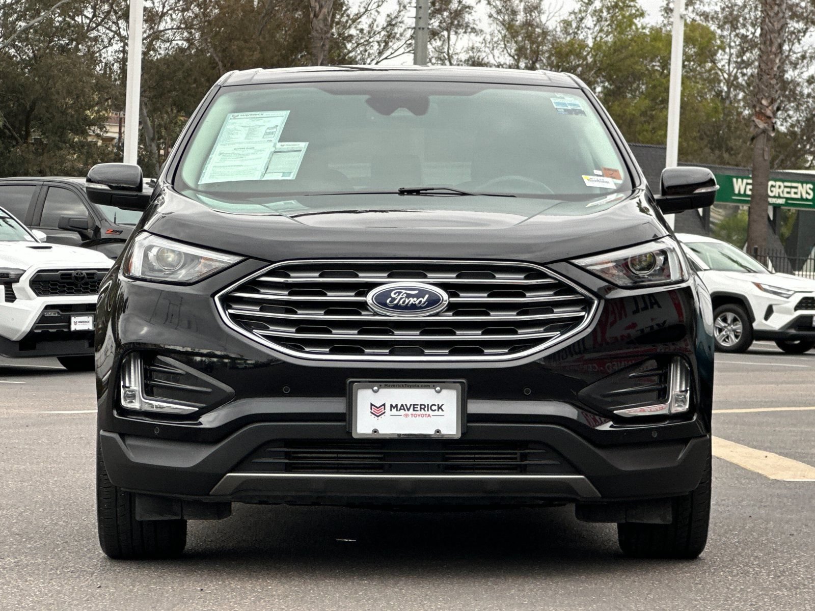 Used 2024 Ford Edge Titanium AWD/4WD image 7