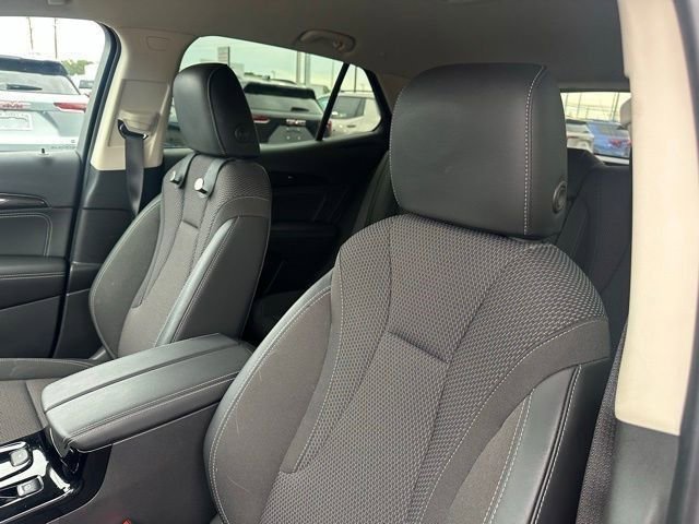 Used 2023 Buick Envision Preferred image 26