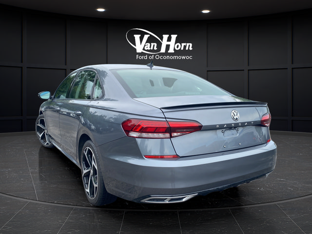 Used 2020 Volkswagen Passat 2.0T R-Line FWD image 5