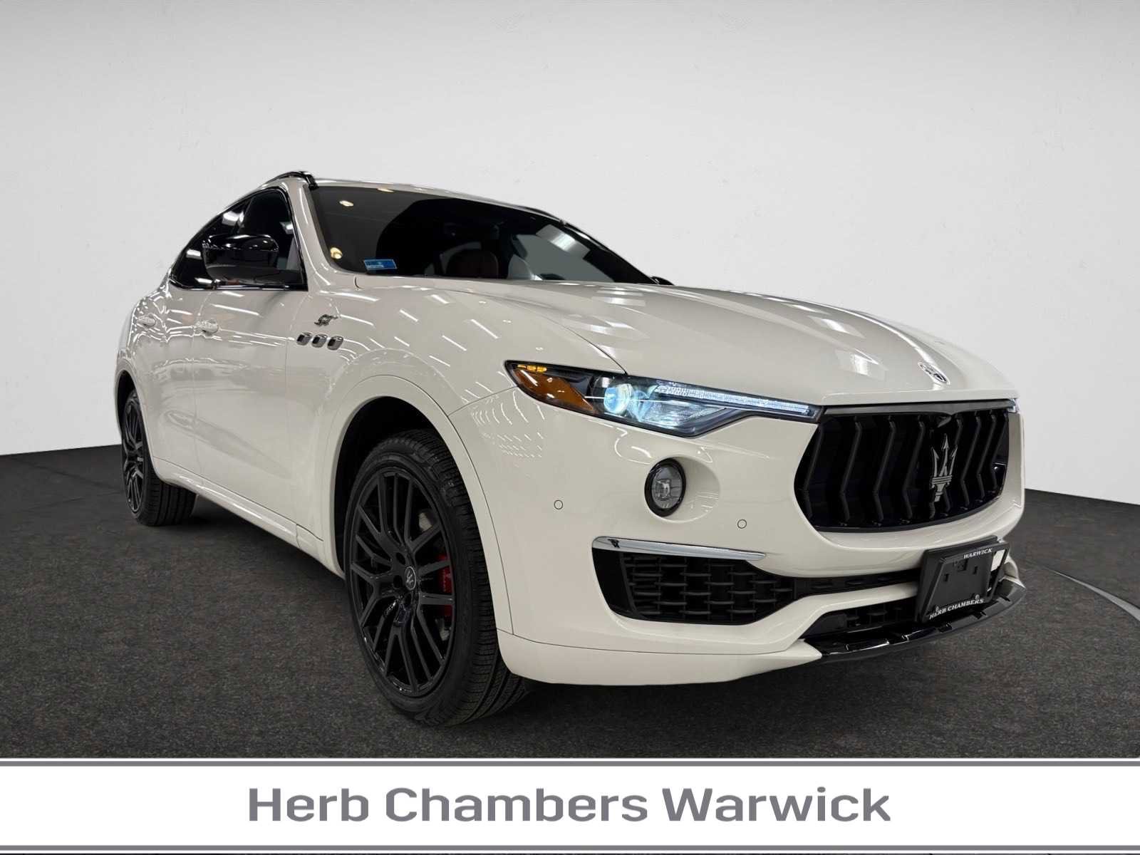 Used 2022 Maserati Levante GT image 1