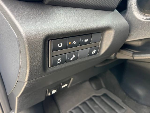 Used 2024 Nissan Kicks S FWD image 17